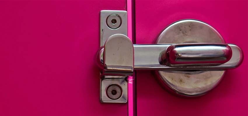 Childproof Gate Lock in The Villages